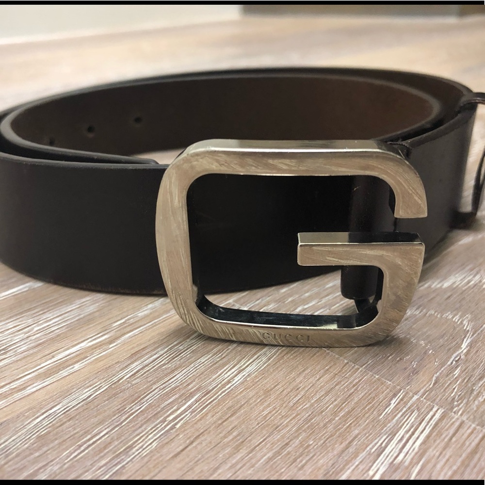 Brown Gucci Belt with Silver Emblem